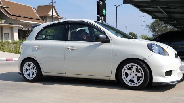 สายคลีน Nissan March Custom ทั้งคัน [ งบแค่2แสน!! ]