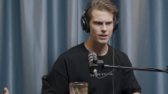 Будни ютубера. Dagon. Терминальное чтиво 20х02 смотреть онлайн