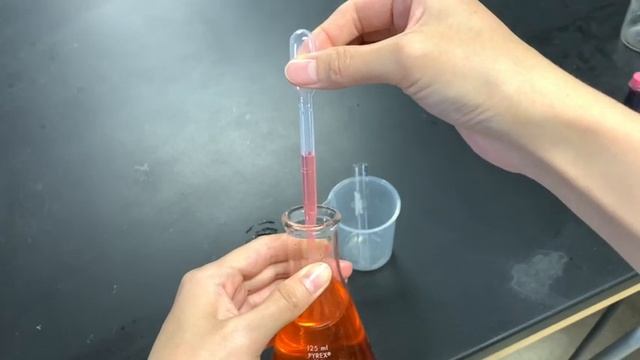 How To Use A Transfer Pipette