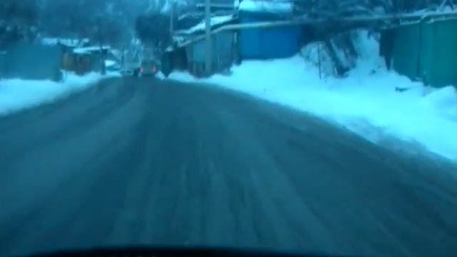 Зима, гора, электровелосипед и я (с яйцами). Часть 3 - Вниз по шоссе смотреть онлайн