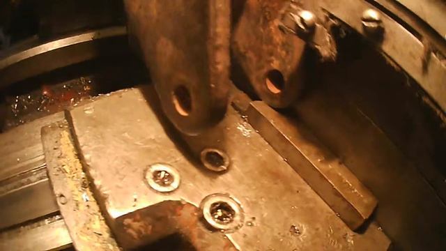 Токарный экстрим - ремонт корпуса редуктора косилки КРР-1,8 смотреть онлайн