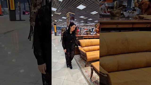 Необычные диваны с обивкой матовой или глянцевой кожей #дизайнерскаямебель #диван смотреть онлайн