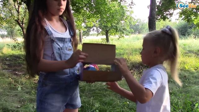 Эльза Ярослава Холодное Сердце гуляет с подружкой Коляска для куклы Stroller for Baby Dolls Toy смотреть онлайн