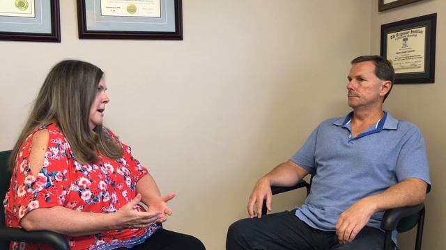 Jennifer's IT Band Contracture Testimonial смотреть онлайн