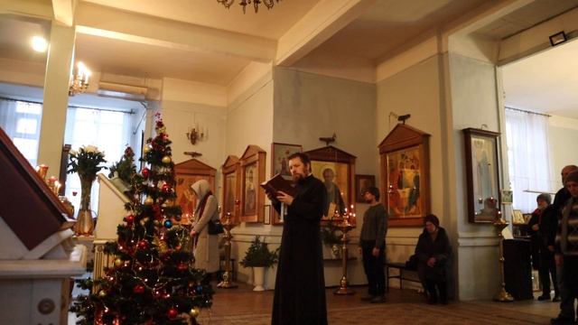Читаю паремии на службе навечерия Рождества. Вторник, 18 января 2022 г. смотреть онлайн