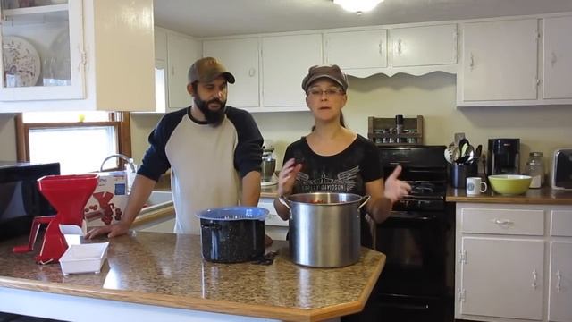 Processing Whole Frozen Tomatoes. Yes, It Can Be Done! смотреть онлайн