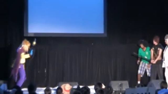 The Emperor vs. The Shinra Company - Final Fantasy Fight Open Battle - Anime Evolution 2010 смотреть онлайн