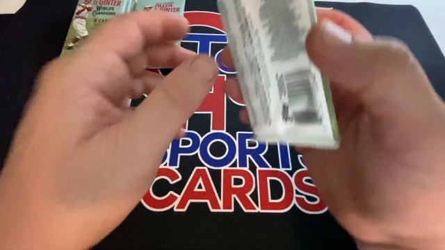 I painfully open 2 blasters of the worst baseball product Topps makes. Save your money on these IMO смотреть онлайн