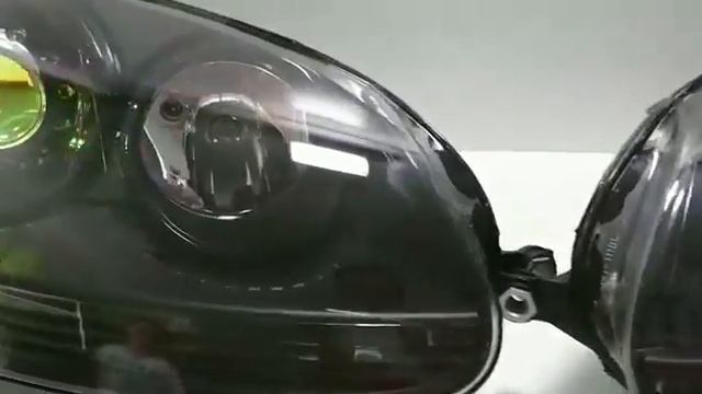 VW Golf 5 V lampy soczewkowe bi-xenon z podświetleniem soczewek devil rat eyes RGB смотреть онлайн
