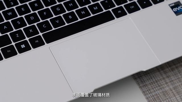 「首发」华为MateBook X Pro体验：是我喜欢的白色优雅 смотреть онлайн