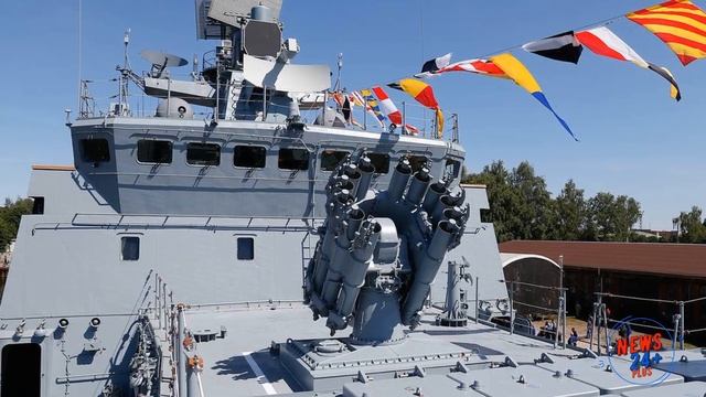 Фрегат Адмирал Эссен пройдя Босфор, вернулся в акваторию Черного моря смотреть онлайн