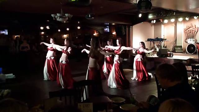 Бен Холл с фотоаппарата Оли_20.04.2013 смотреть онлайн