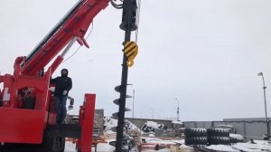 Ямобур. КАМАЗ 43118 с буровой установкой Kanglim KDC 5600