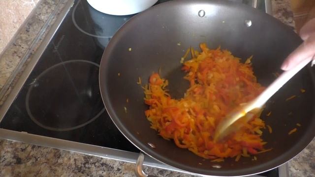 Тушеная капуста с булгуром - ленивые фаршированные болгарский перцы - вам понравится смотреть онлайн