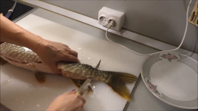 РАЗДЕЛКА ЩУКИ НА ФИЛЕ. смотреть онлайн