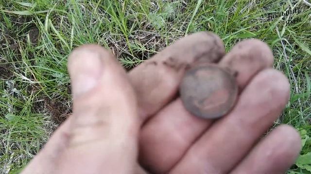 Заехал на фермерские земли. Был осторожен и опять не прогнали). Коп с металлоискателем Сигнум МФТ. смотреть онлайн