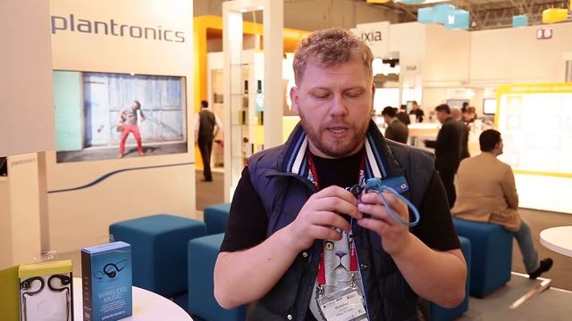 Новые гарнитуры Plantronics на MWC 2014
