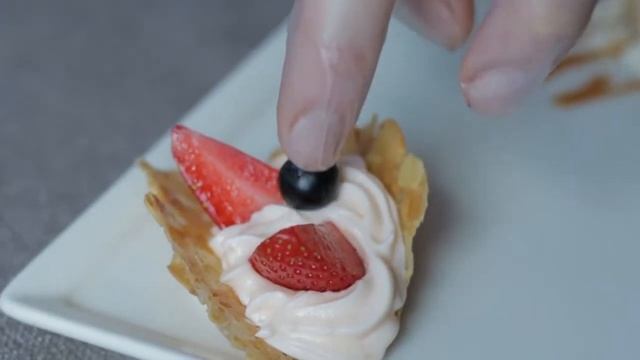 Десерт "Медовик" | Ресторан "Щепка" г.Уфа смотреть онлайн