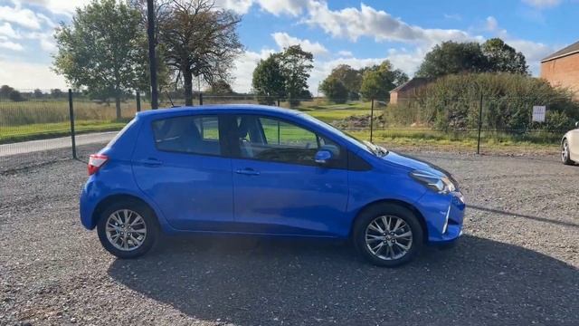 Toyota Yaris 1 5 VVT i Icon смотреть онлайн