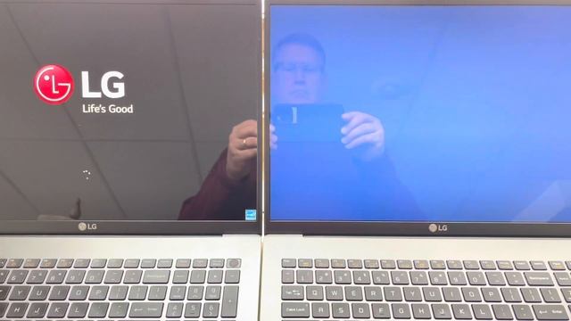 LG Gram 17 Boot Time 10th Gen vs 11th CPU смотреть онлайн