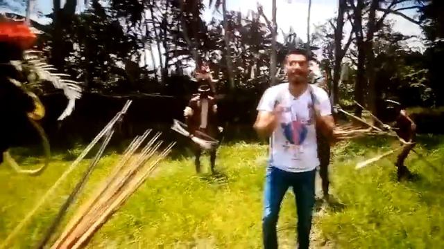 ЧЕРНИЧНЫЙ ХУТОР МАНИТ!!! смотреть онлайн