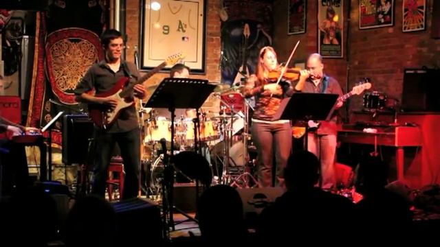 Mahavishnu Orchestra - Noonward Race смотреть онлайн