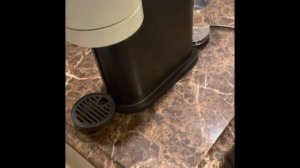 Nespresso Vertuo Next | Fix Orange Blinking Light ( quick and easy ) Troubleshooting