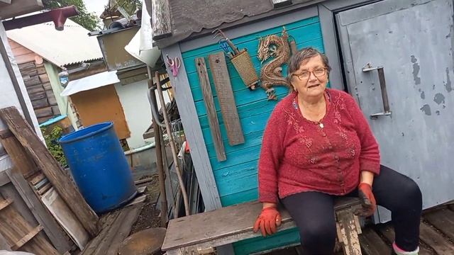 ЗАВТРАК ПО ПОХОДНОМУ. ШАЙКА-ЛЕЙКА. БАНДЕРОЛЬ ДЛЯ ЗОИ. НАДО БЫЛО ЕЩЁ ВЧЕРА. ПОПАЛИ ПОД ПАРОВОЗ. смотреть онлайн