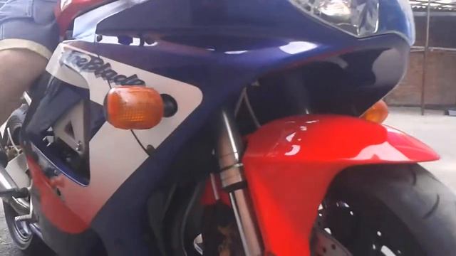 Honda CBR 929 RR. Инжектор. Из Европы. WWW.MOTOBAZA.BIZ смотреть онлайн