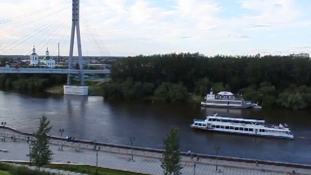Река Тура и мост влюбленных в Тюмени смотреть онлайн