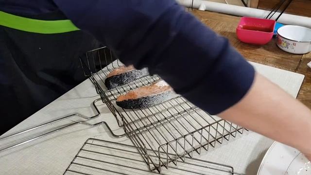 Крым.Рецепты к Новогоднему столу.Сёмга на мангале! Объедение! смотреть онлайн