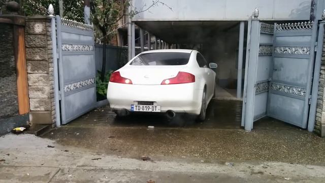 Nissan Skyline 350 GT