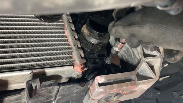 C200 Radiator Replacement
