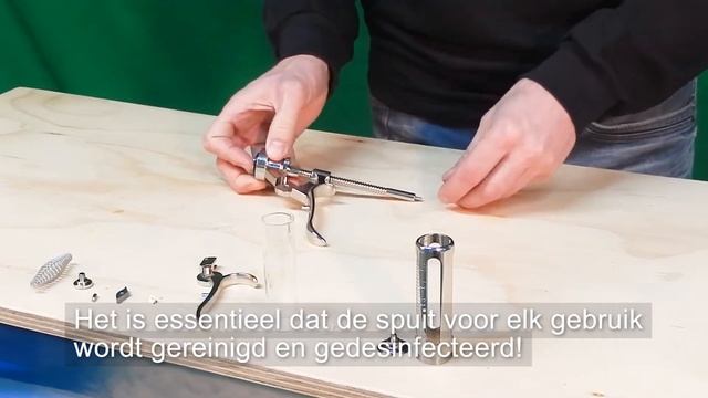 Roux Revolver Injectiepistool смотреть онлайн