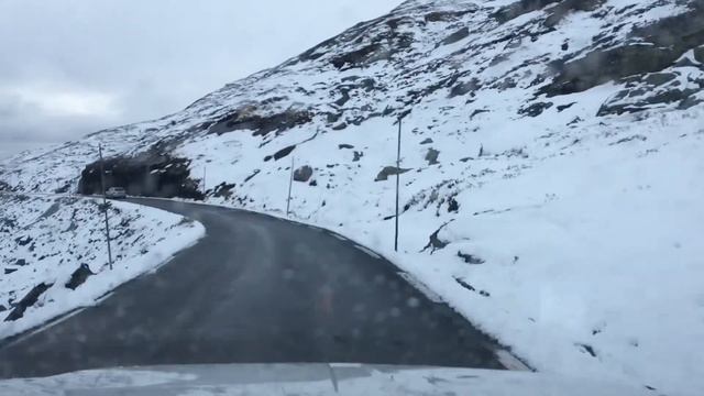 Дорога в горной Норвегии смотреть онлайн