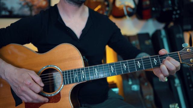 All The Young Dudes - Acoustic Cover & Tutorial смотреть онлайн