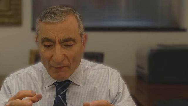 Top Scientist: They're Lying to the Public смотреть онлайн