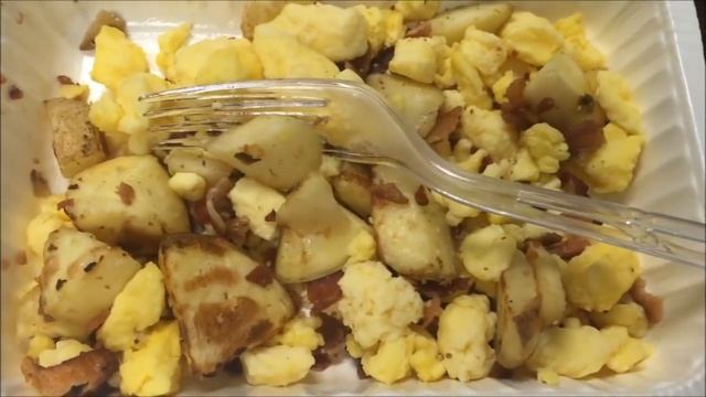 Aunt Jemima: Scrambled Eggs & Bacon Frozen Meal Review смотреть онлайн