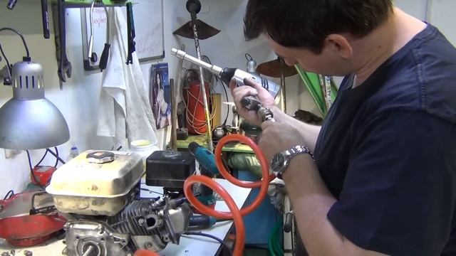 Миниобзорчик ударного гайковёрта BOSH GDR 120-LI смотреть онлайн