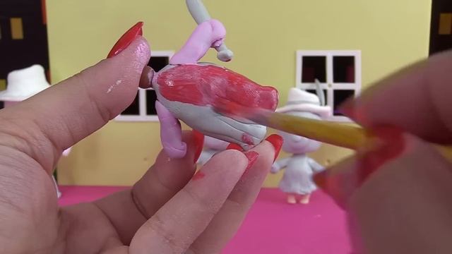DIY Piggy Roblox LOL Dolls Mr P, Piggy, Zizzy, Little Brother (George Piggy)! смотреть онлайн