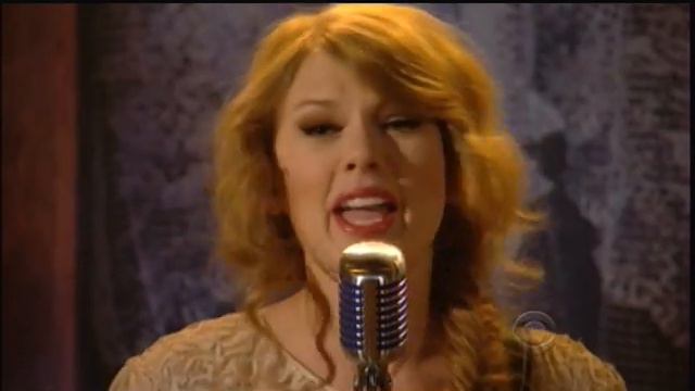 Taylor Swift Preforms "Mean" at the Academy of Country Music Awards смотреть онлайн
