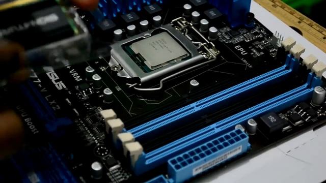 Motherboard ASUS P8Z77-V LX2: Instalando Procesador Intel Core I7 Y Memoria Ram Patriot
