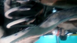 Смешная причина глухих стуков в задней подвеске mazda/Volvo/ford