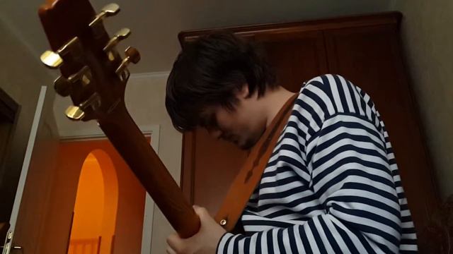 Георг Гариссон - Пока моя гитара по-джентльменски плачет смотреть онлайн