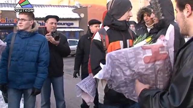 Акция "Трамвай 8 марта" смотреть онлайн