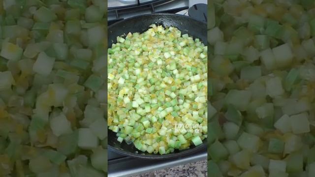 Закуска из кабачков. Кабачковый салат. Готовим вкусную еду #Shorts смотреть онлайн