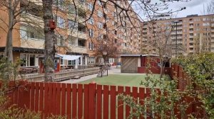 Как выглядят девятиэтажки и панельные микрорайоны Стокгольма?