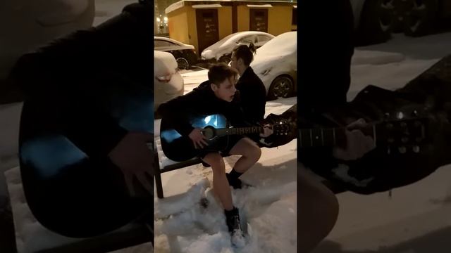 Цой "Кукушка" ребята красиво спели просто перед подъездом смотреть онлайн