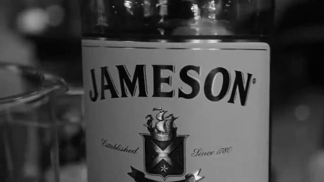 Роберт Ким - Коктейль Redberry на Jameson Ball