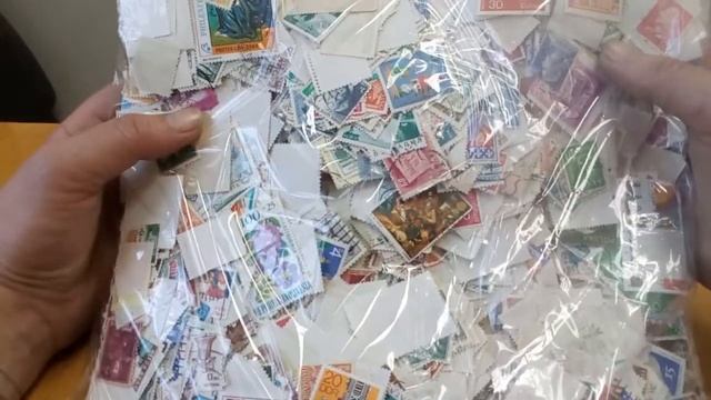 С аукциона Мешок получил 10000 почтовых марок со всего мира смотреть онлайн